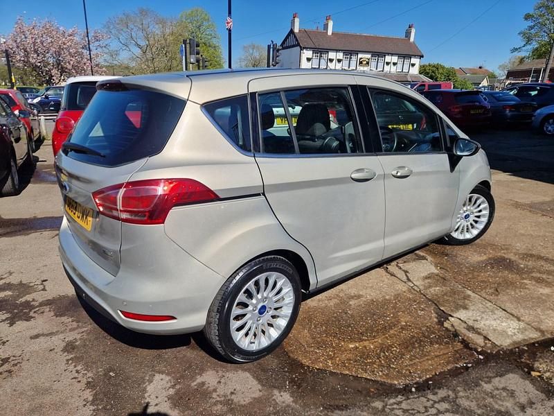 Używany Ford B-MAX Titanium 120 KM (88 kW) 2014 Srebrny Minivan