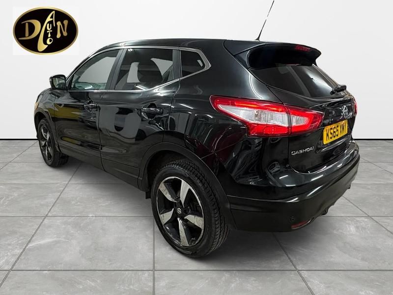 Used Nissan Qashqai N-TEC 110 HP (80 kW) 2016 Black SUV