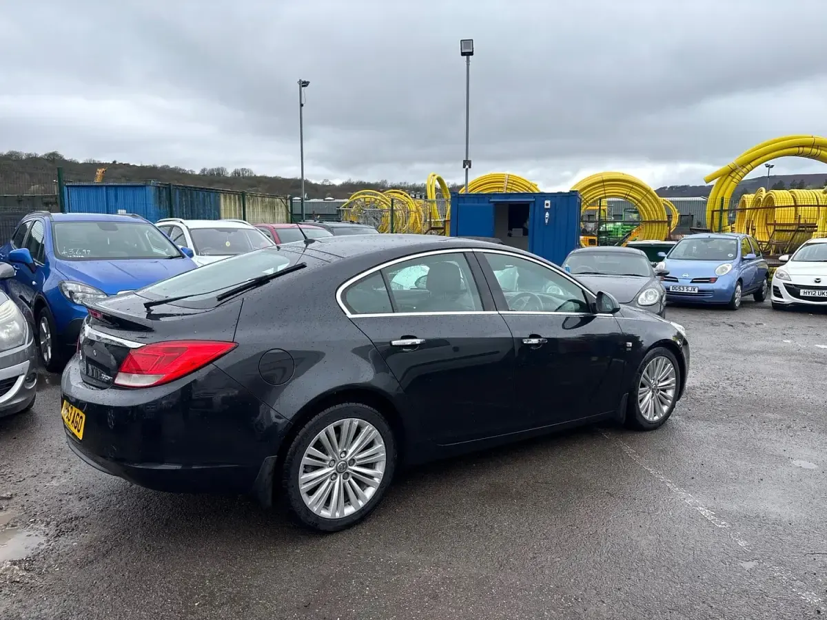 Used Vauxhall Insignia 2013 Black Hatchback