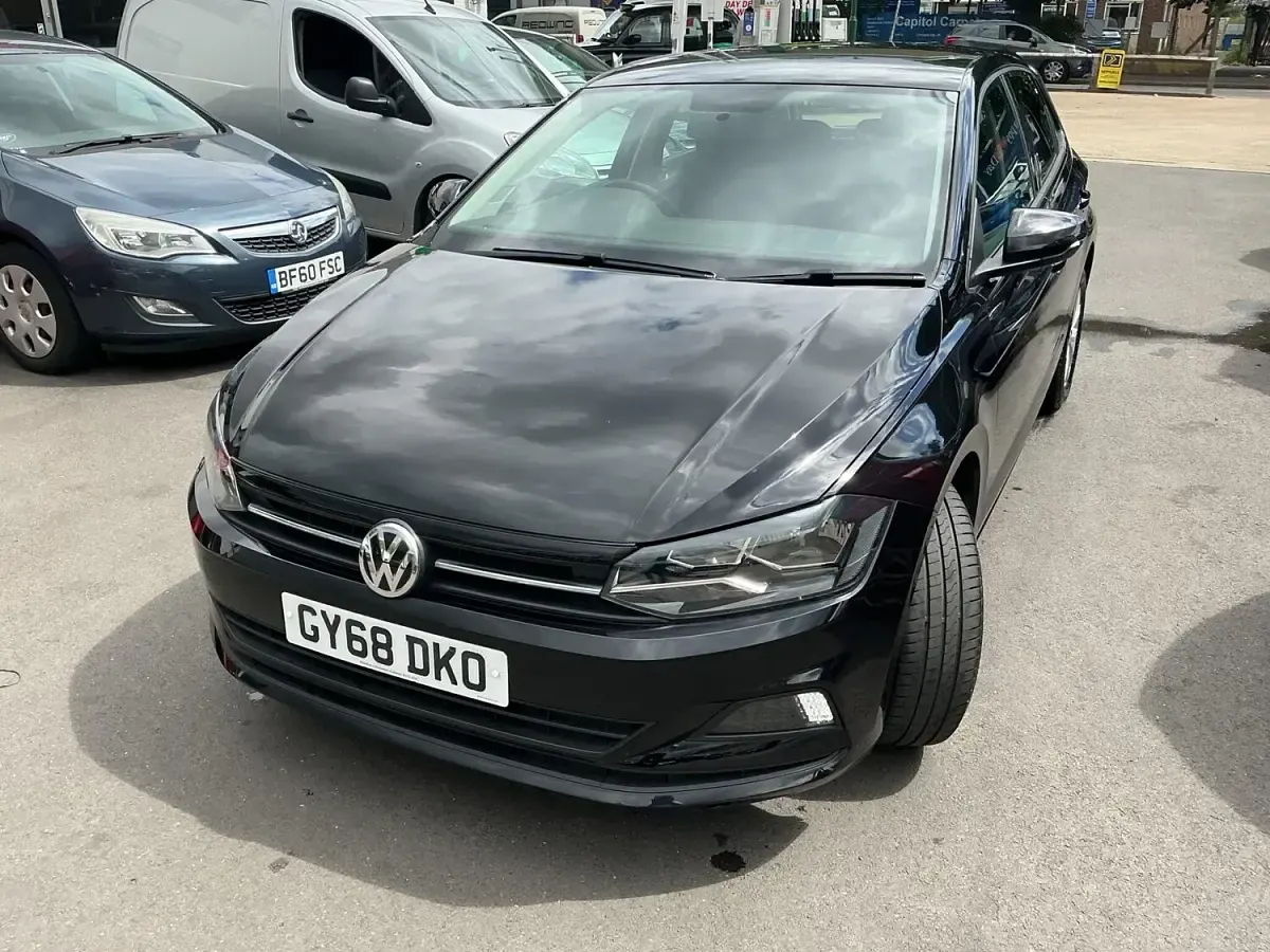 Used VW Polo SE 2018 Black Hatchback