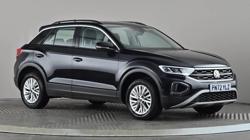 Black Used 2022 VW T-Roc Life SUV | £17,698 (Fair price) - Image 1/4