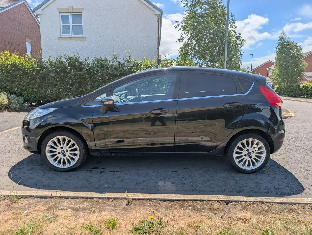 Used Ford Fiesta Titanium 2011 Black Hatchback
