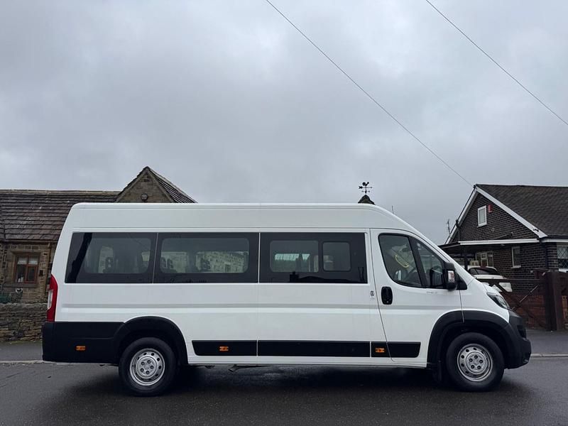 Used Peugeot Boxer 2019 White Van