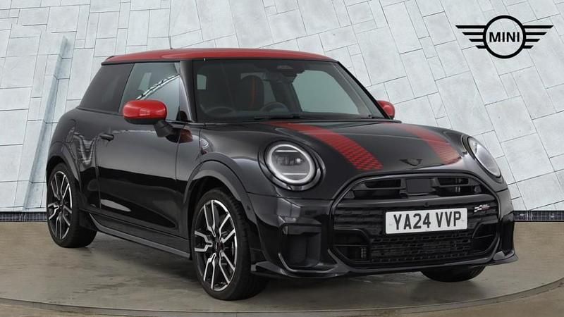 Used Mini Cooper Hatch 154 HP (113 kW) 2024 Black Hatchback