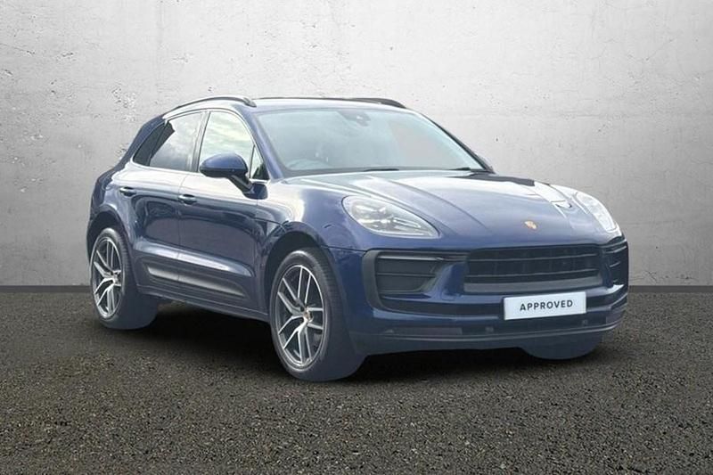 Blue Used 2022 Porsche Macan SUV | £43,390 (Super price) - Image 1/1