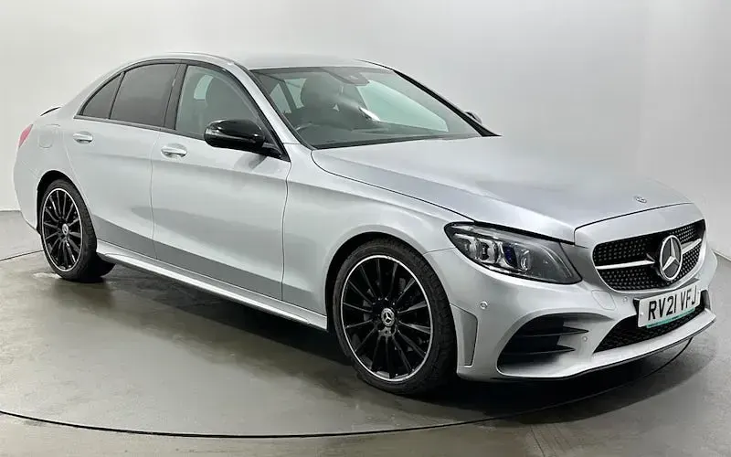 Used Mercedes C220 AMG Line Premium 194 HP (142 kW) 2021 Sedan