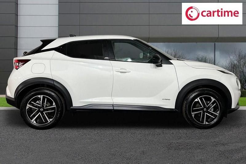 Used Nissan Juke N-Connecta 143 HP (105 kW) 2025 White SUV