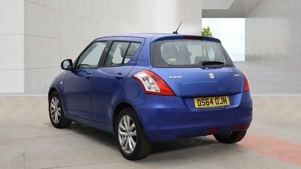 Usado Suzuki Swift SZ3 94 HP (69 kW) 2014 Azul Citadino