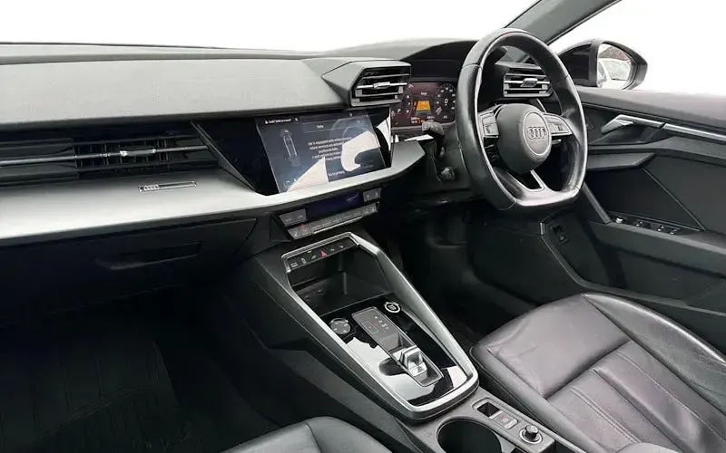 Used Audi A3 Sportback e-tron Sport 204 HP (150 kW) 2025 Hatchback
