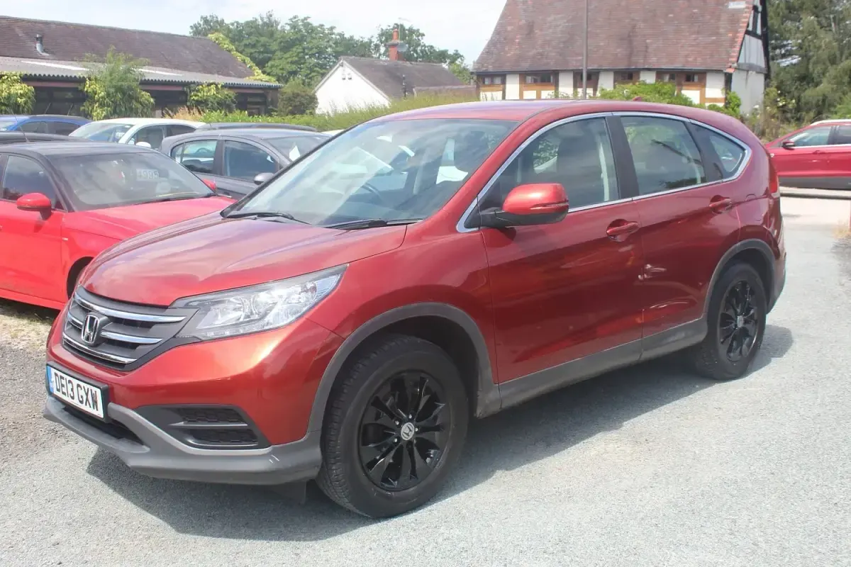 Used Honda CR-V S 155 HP (114 kW) 2013 Red SUV