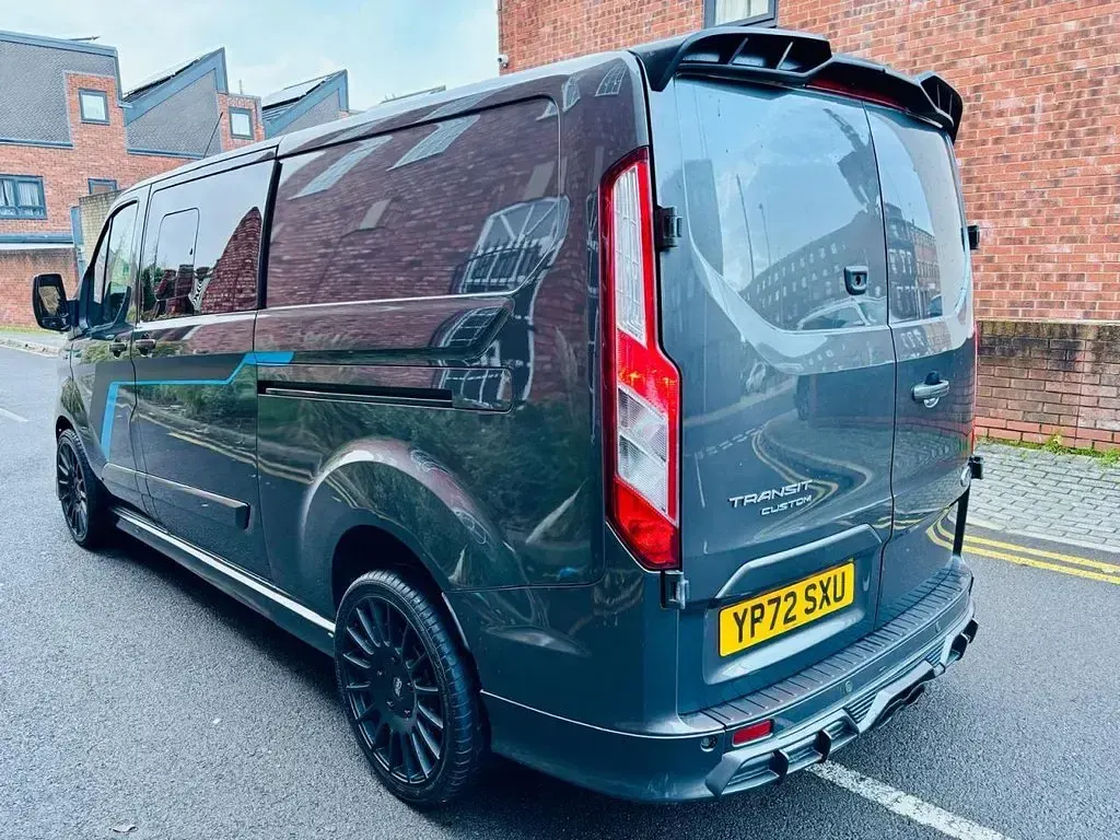 Used Ford Transit Custom Limited 130 HP (95 kW) 2022 Grey Van