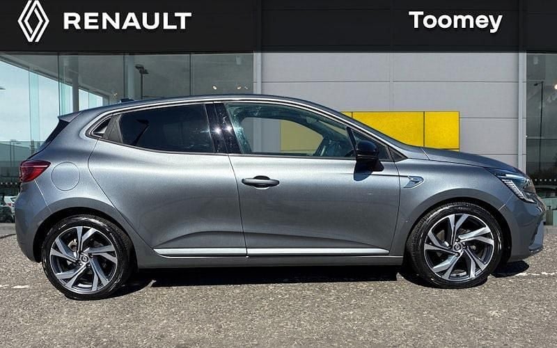 Used Renault Clio V RS Line 90 HP (66 kW) 2023 Grey  Hatchback