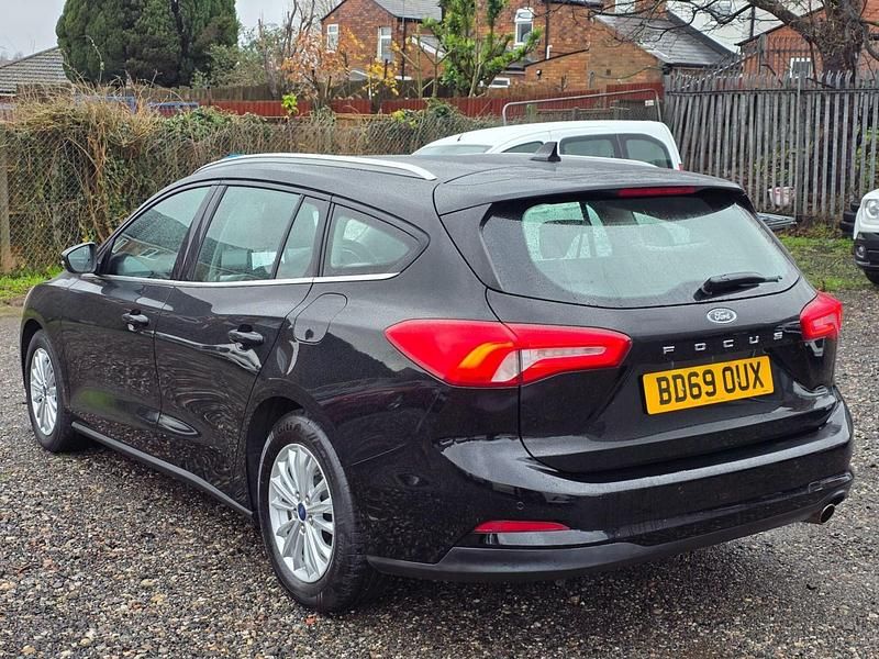 Usado Ford Focus Titanium 2019 Preto Carrinha