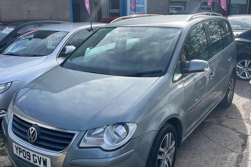 Grey Used 2009 VW Touran SE MPV | £1,650 (Super price) - Image 1/1