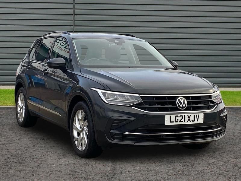 Grey Used 2021 VW Tiguan Life SUV | £15,395 (Fair price) - Image 1/4