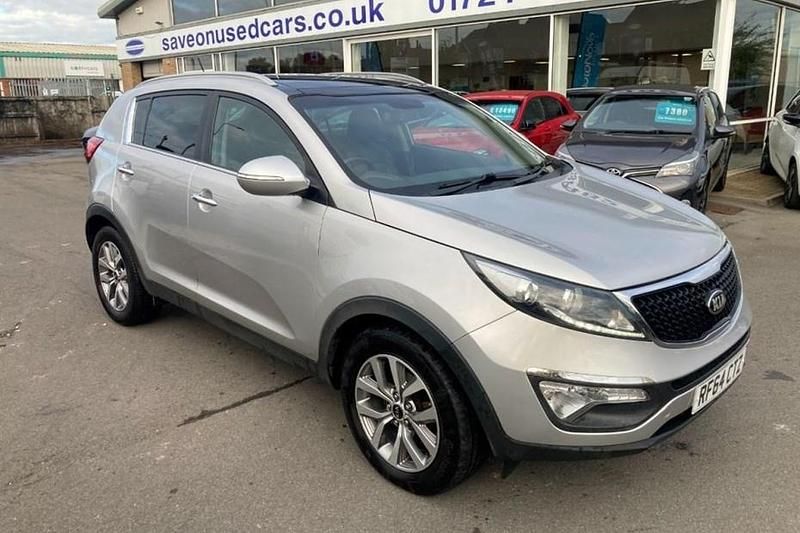 Silver Used 2015 Kia Sportage 2 SUV | £4,290 (A bit pricey) - Image 1/1