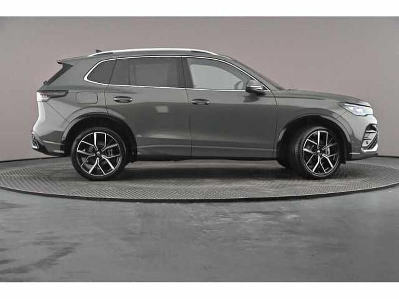 Used VW Tiguan 272 HP (200 kW) 2025 SUV