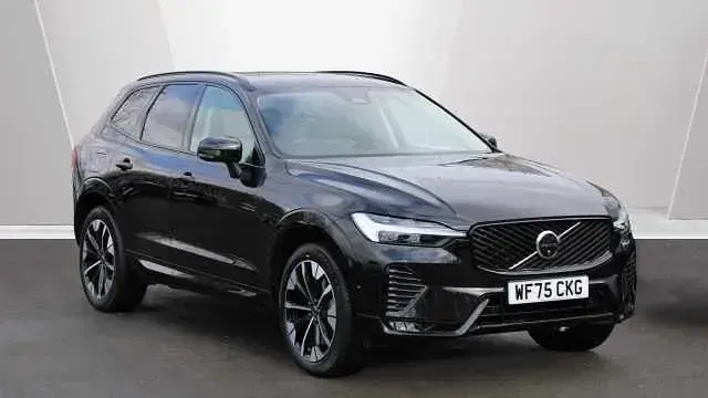 Usado Volvo XC60 Plus 250 HP (183 kW) 2026 SUV