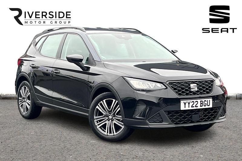 Midnight black magnetic tech grey roof Used 2022 Seat Arona SE Technology SUV | £11,790 (Fair price) - Image 1/4