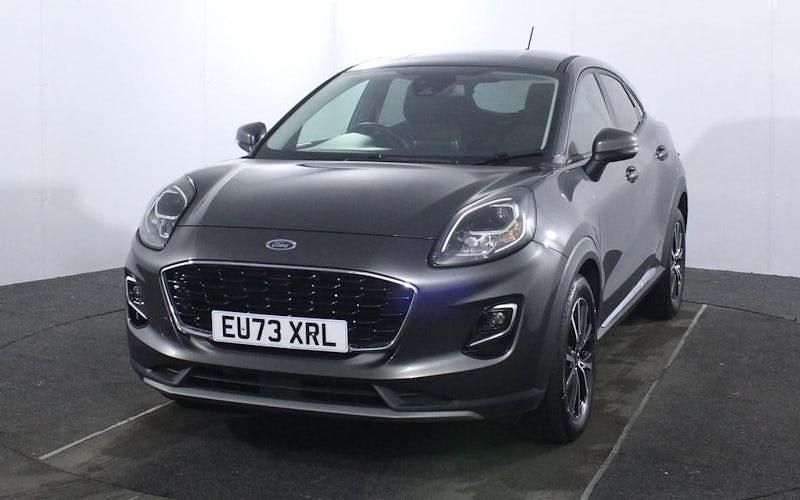 Usado Ford Puma Titanium 125 HP (91 kW) 2023 Cinzento SUV