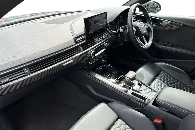 Usado Audi RS5 Design 450 CV (330 kW) 2022 Gris Coupe