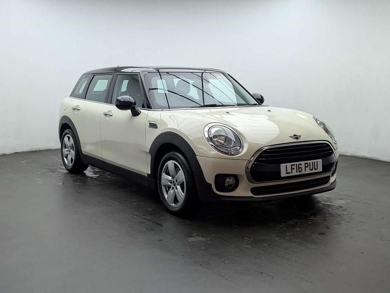 Used Mini Cooper Clubman 136 HP (100 kW) 2016 White Estate
