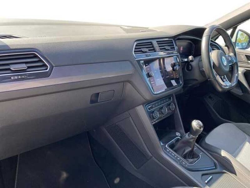Used VW Tiguan R-line 150 HP (110 kW) 2019 SUV