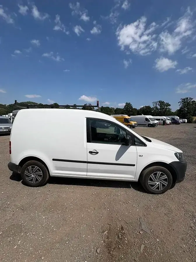 Used VW Caddy Startline 75 HP (55 kW) 2014 White MPV