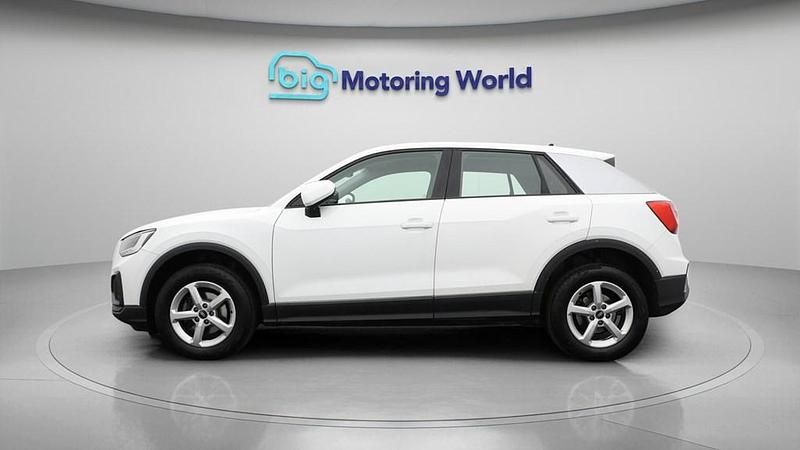 Used Audi Q2 110 HP (80 kW) 2022 White SUV