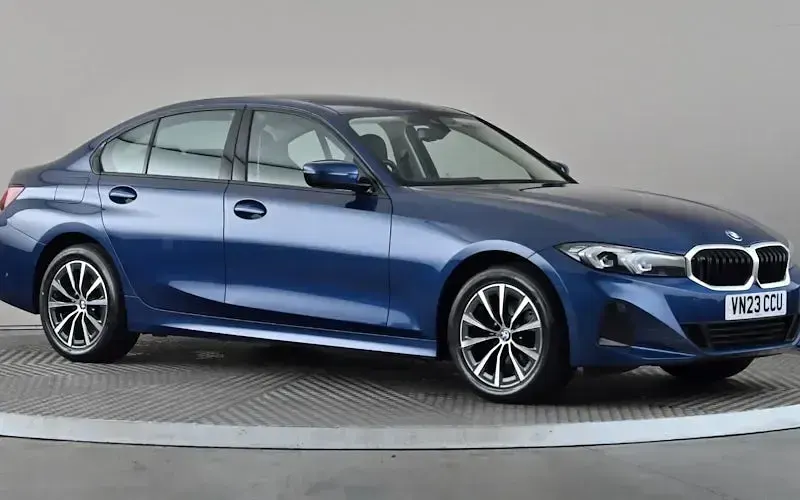 Used BMW 320 Sport Line 184 HP (135 kW) 2023 Sedan