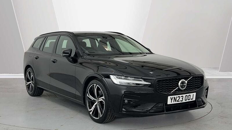 Used 2023 Volvo V60 Plus Estate | £32,491 (Fair price) - Image 1/4