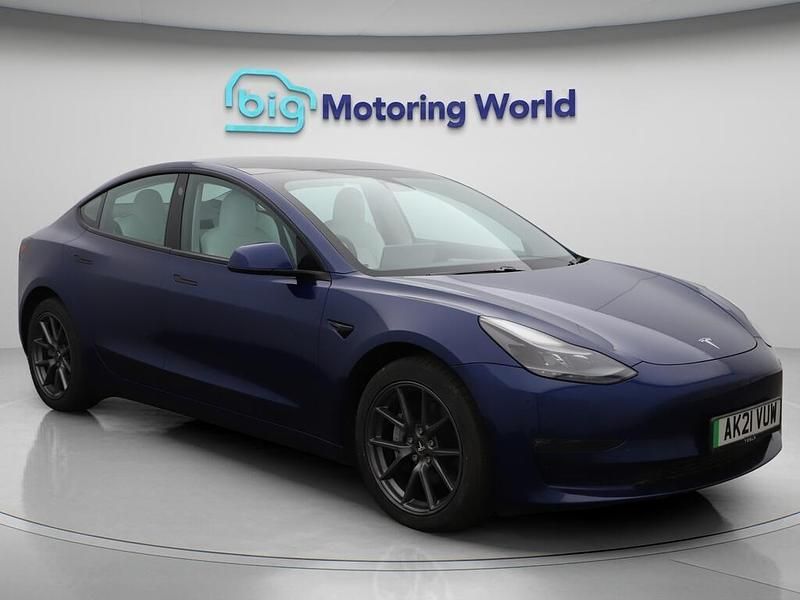 Blue Used 2021 Tesla Model 3 Long Range AWD Sedan | £17,600 (Fair price) - Image 1/4