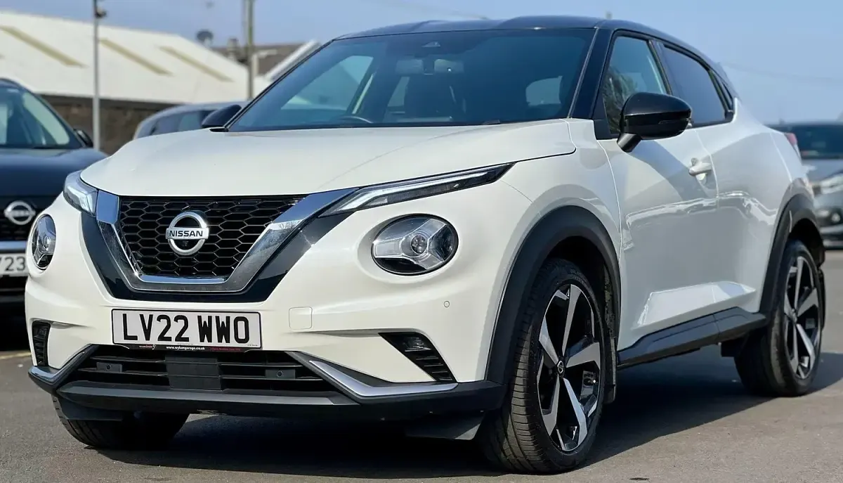 Used Nissan Juke Tekna 2022 White SUV