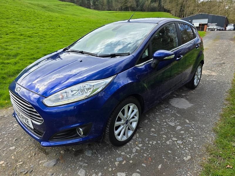 Used Ford Fiesta Titanium 2015 Blue Hatchback