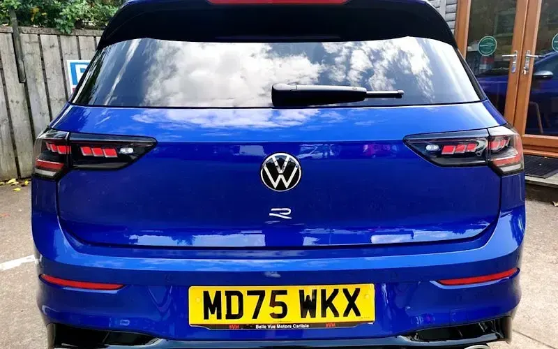 Used VW Golf VIII R 333 HP (244 kW) 2026 Blue Hatchback