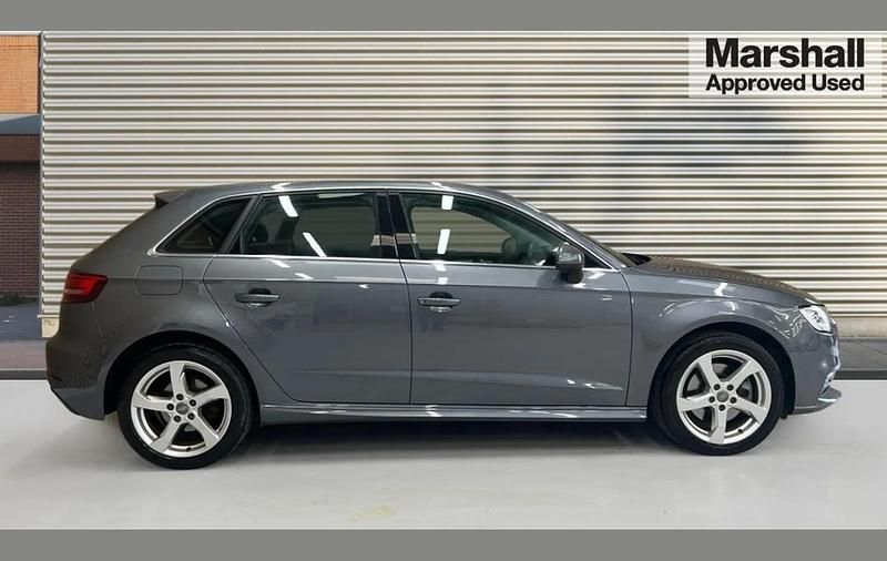 Used Audi A3 e-tron Advanced 200 HP (147 kW) 2020 Grey Hatchback
