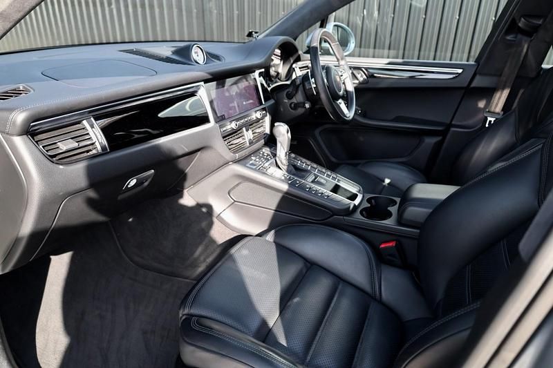 Used Porsche Macan Turbo 2020 Silver SUV