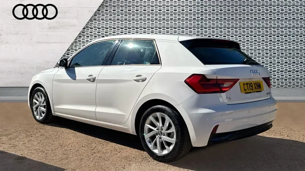 Usado Audi A1 Sport 150 HP (110 kW) 2019 Branco SUV