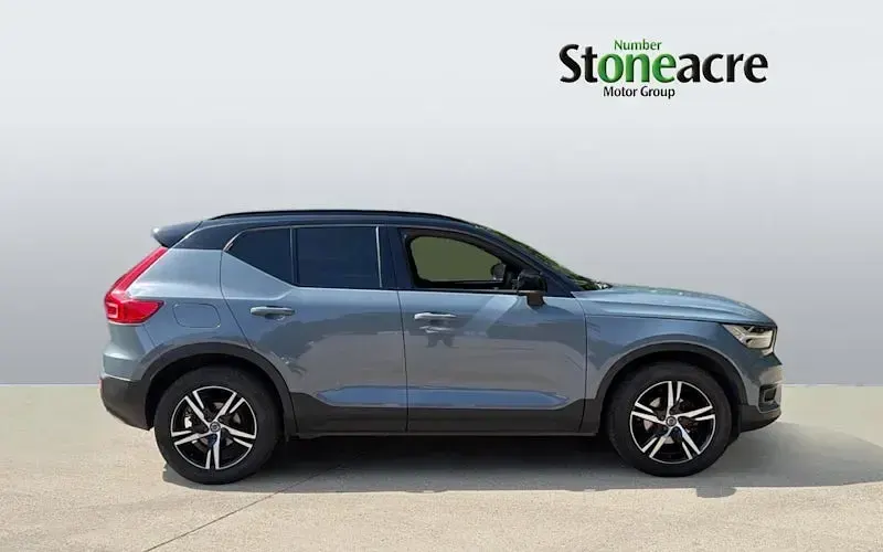 Used Volvo XC40 R-Design 150 HP (110 kW) 2019 Grey SUV