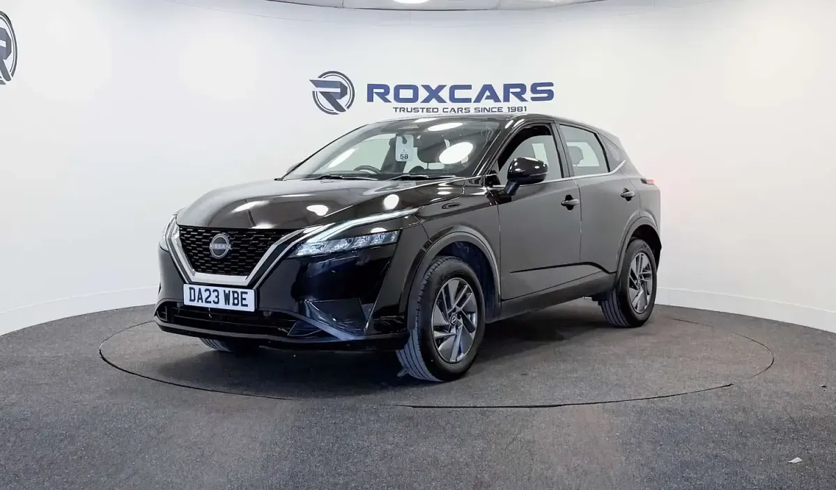 Used Nissan Qashqai Acenta Premium 140 HP (102 kW) 2023 Black SUV
