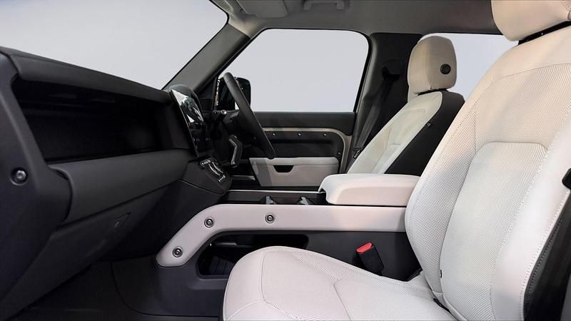 Used Land Rover Defender HSE Dynamic 2026 Grey SUV