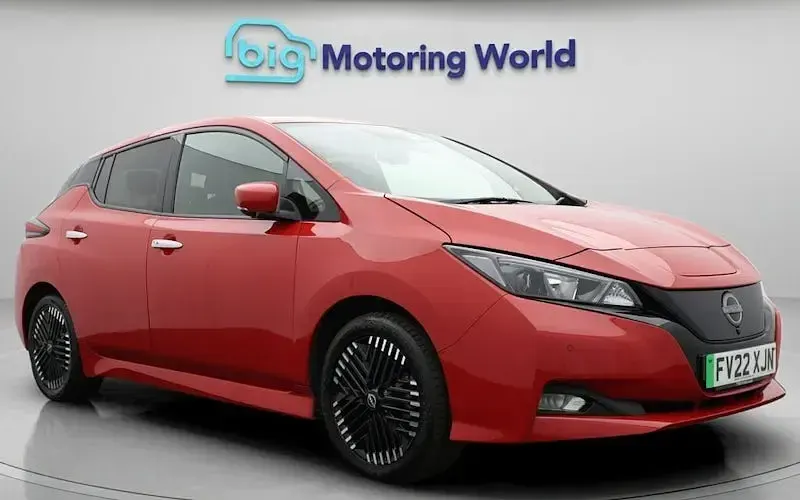 Used Nissan Leaf N-Connecta 110 kW (150 HP) 2022 Hatchback