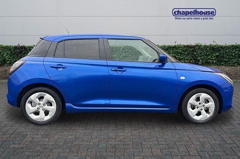 Used Suzuki Swift 2024 Blue Hatchback