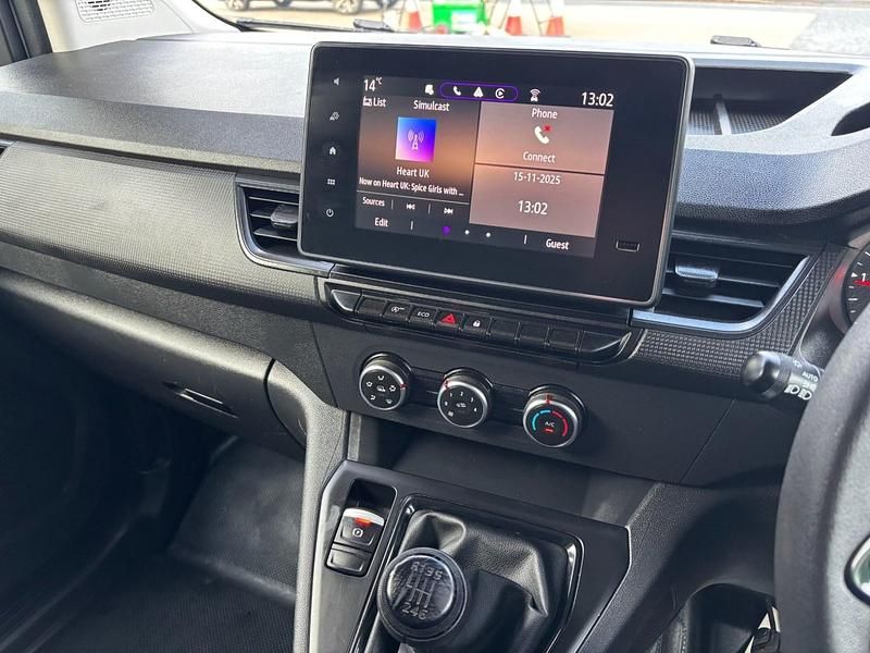 Used Renault Kangoo 95 HP (69 kW) 2024 White Van