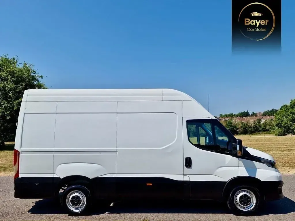 Used Iveco Daily 2022 White Van