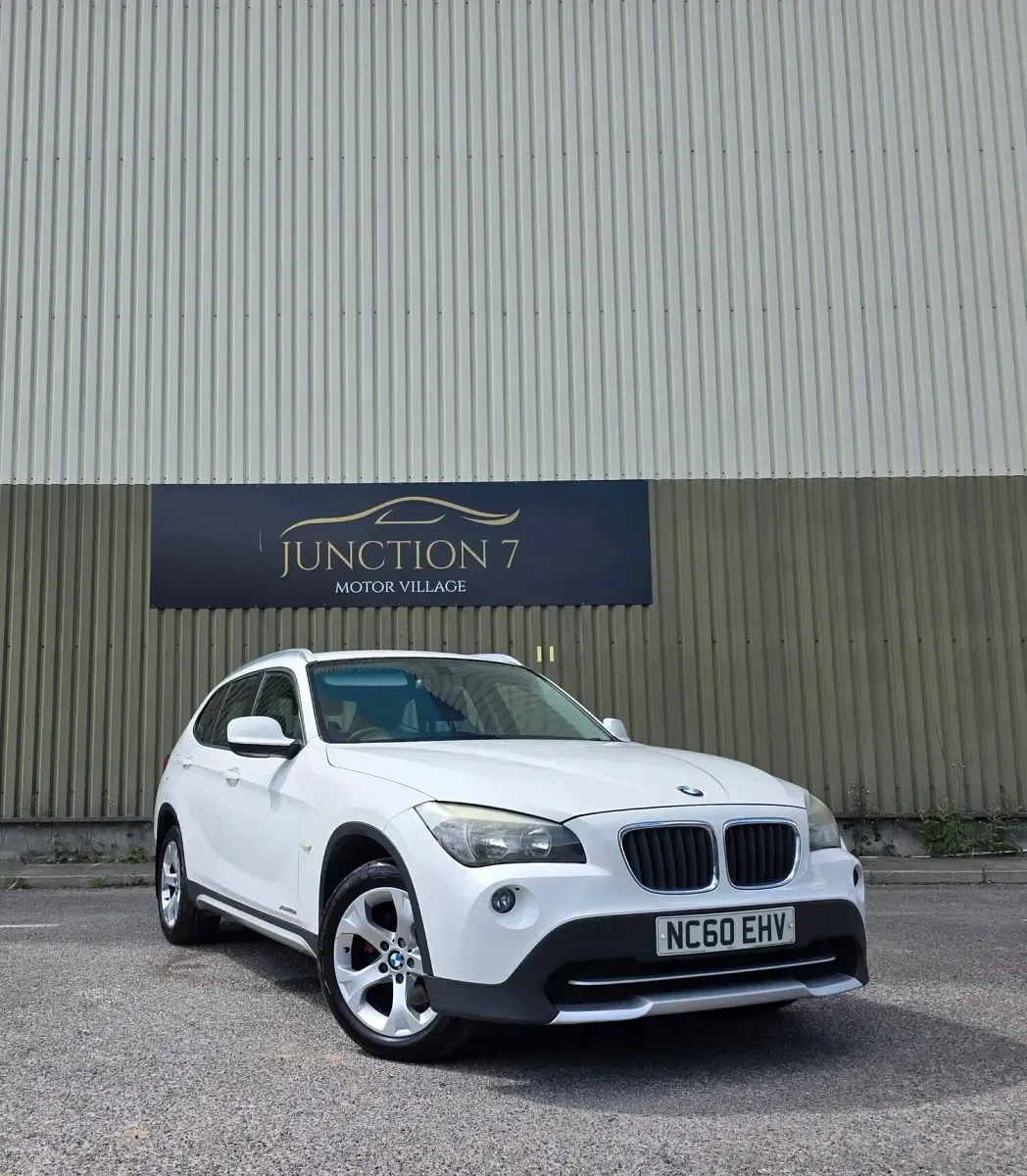 Used BMW X1 2011 White SUV