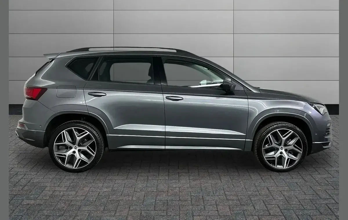 Używany Seat Ateca FR Sport 150 KM (110 kW) 2025 Szary SUV