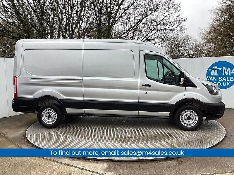 Used Ford Transit 130 HP (95 kW) 2023 Moondust silver (metallic colour)