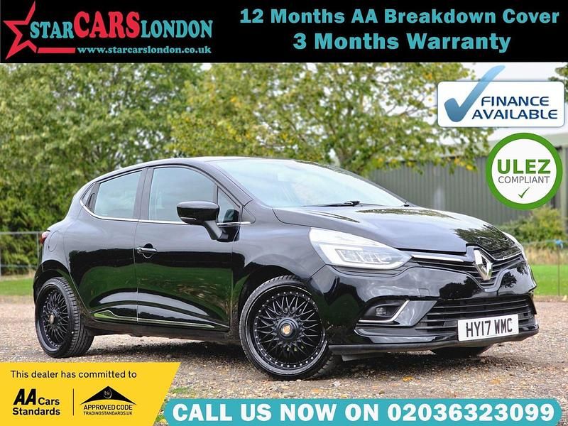 Black Used 2017 Renault Clio IV Dynamique Hatchback | £8,500 (Fair price) - Image 1/4