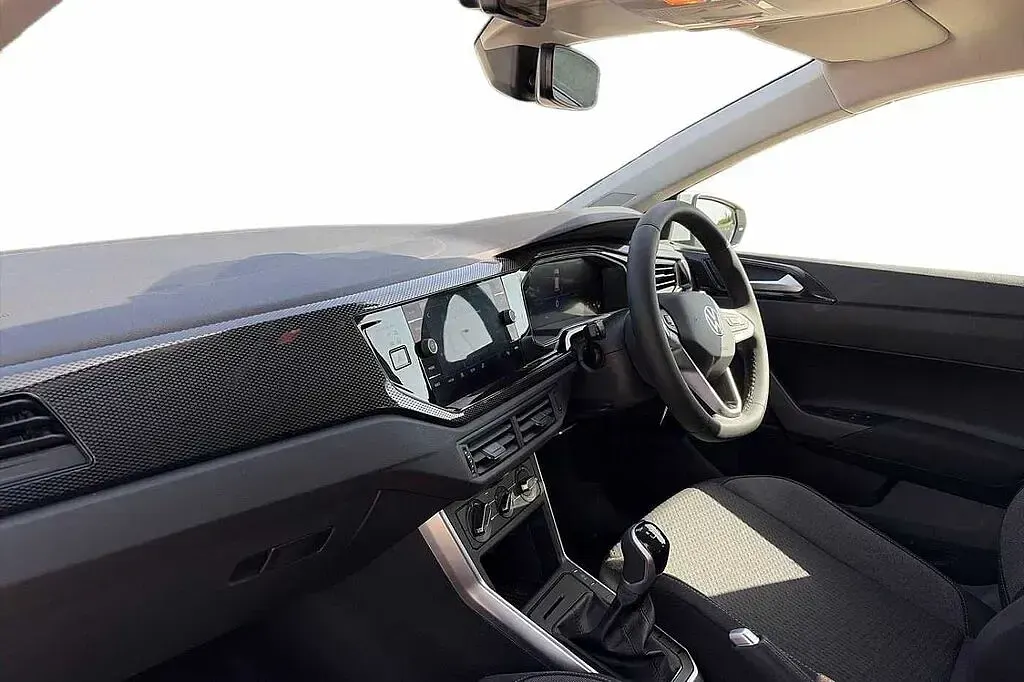 New VW Polo Match 95 HP (69 kW) 2026 White Hatchback